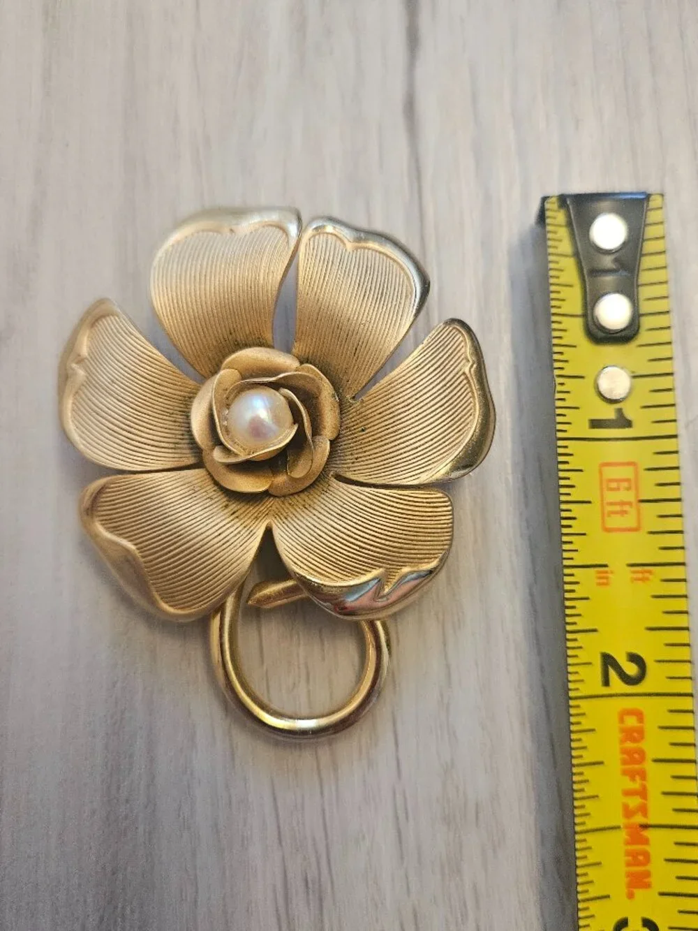 Vintage Textured Gold-Tone Flower Brooch Pin with Faux Pearl Center